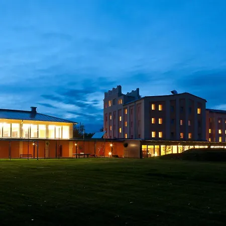 Jufa Weinviertel - Eselsmuehle 3* Seefeld-Kadolz