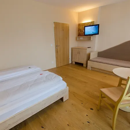 Jufa Weinviertel - Eselsmuehle Otel 3*