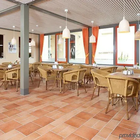 Jufa Weinviertel - Eselsmuehle Hotel 3*
