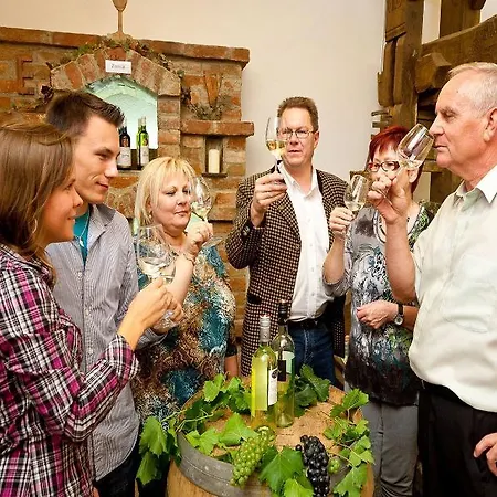 Otel Jufa Weinviertel - Eselsmuehle