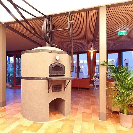Hotel Jufa Weinviertel - Eselsmuehle 3*