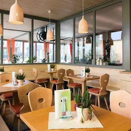 Jufa Weinviertel - Eselsmuehle