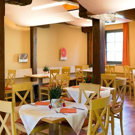 Hotel Jufa Weinviertel - Eselsmuehle 3*