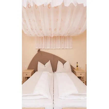 Jufa Weinviertel - Eselsmuehle