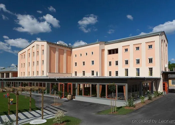 Jufa Weinviertel - Eselsmuehle 3*