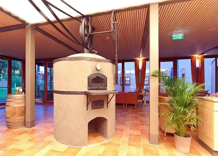 Hotel Jufa Weinviertel - Eselsmuehle 3*