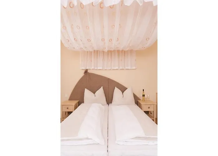 Jufa Weinviertel - Eselsmuehle